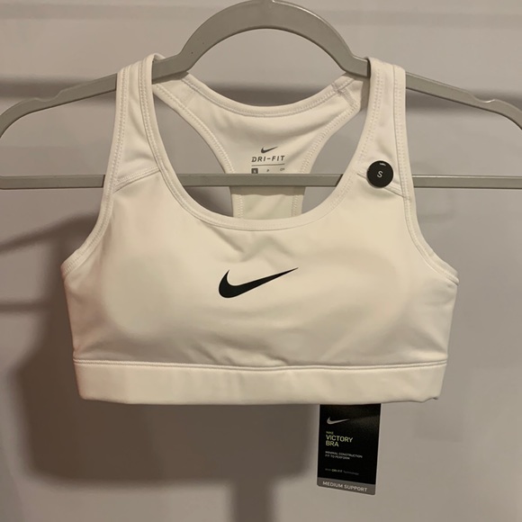 Nike Other - NWT Nike Victory Sports Bra - size small